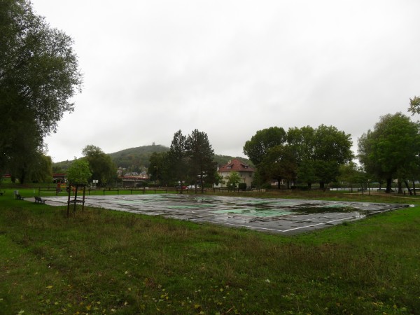 Quelques aménagements sportifs ou de jeu dans le parc